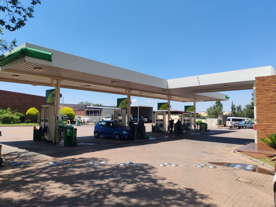 Commercial Property for Sale in Virginia Free State